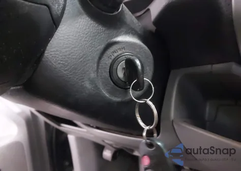 2015 Toyota Tacoma Base V6 z USA, uszkodzony, nr VIN 5TFLU4EN4FX118128